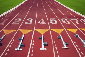 AYX SPORTS蒂姆连续十场比赛得分超过败北，TES挑战极限！
